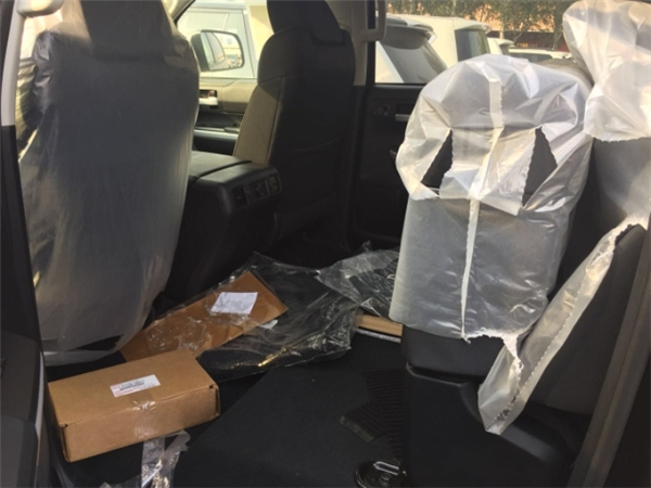 丰田坦途销售电话:13389982878刘经理 丰田坦途销售电话:13389982878刘经理