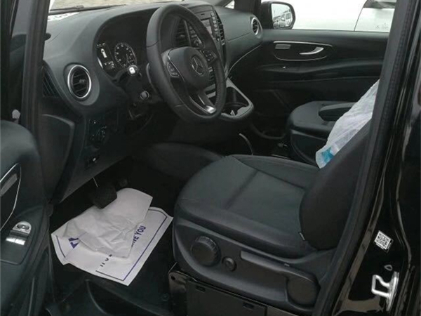 19款奔驰Metris销售电话:13389982878刘经理 19款奔驰Metris销售电话:13389982878刘经理