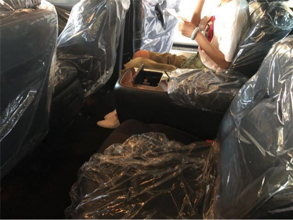 英菲尼迪QX80销售电话：13389982878刘经理
