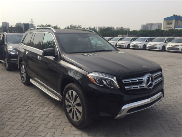 奔驰GLS450销售电话：13389982878刘经理