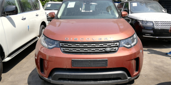 路虎发现五销售电话：13389982878刘经理