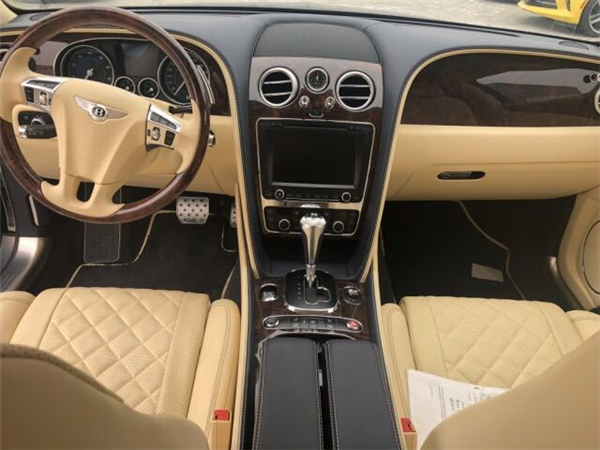 宾利飞驰销售电话：13389982878刘经理