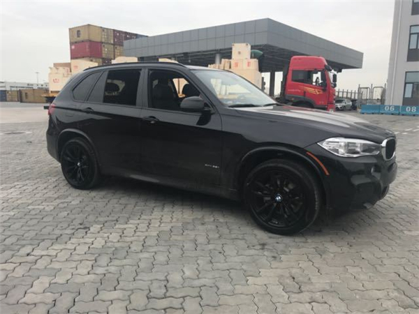 宝马X5销售电话：13389982878刘经理