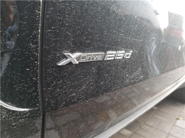 宝马X5销售电话：13389982878刘经理