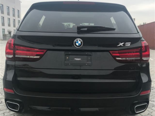 宝马X5销售电话：13389982878刘经理