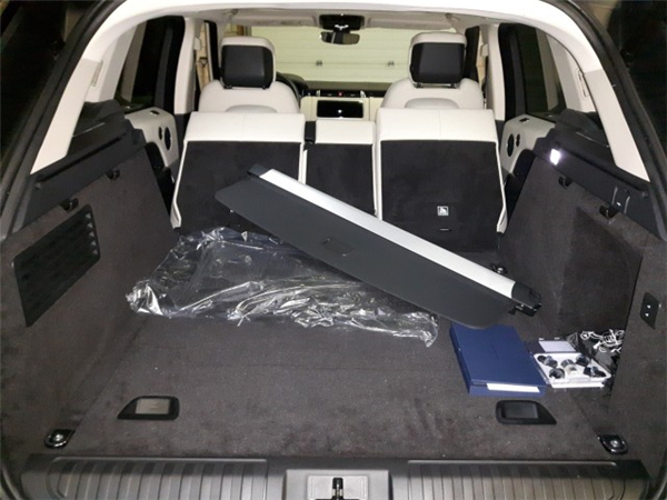 路虎揽胜运动销售热线:13389982878刘经理 c293ddc5744b61e6.jpg