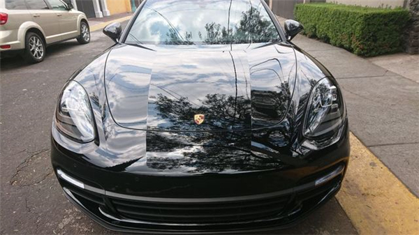 保时捷帕拉梅拉销售电话：13389982878刘经理