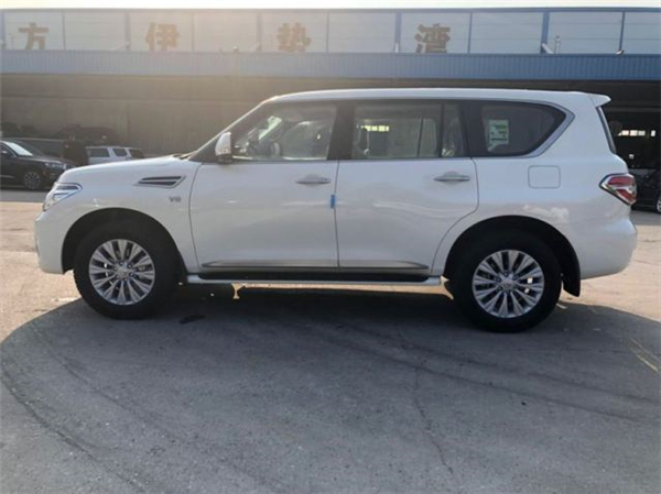 日產(chǎn)途樂5.6L銷售電話：13389982878劉經(jīng)理