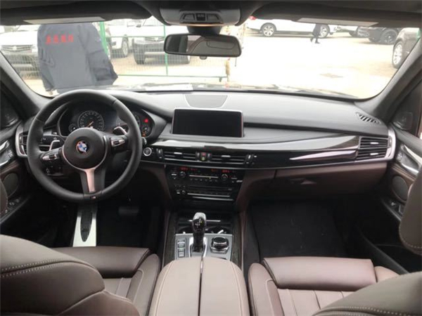 宝马X5销售电话：13389982878刘经理