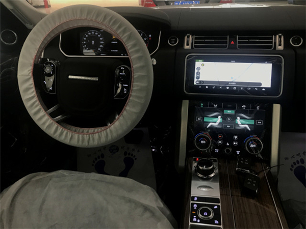 路虎揽胜行政销售电话：13389982878刘经理