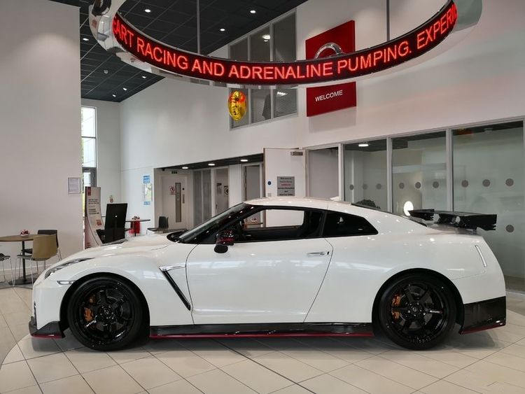 日产GTR nismo销售电话：13389982878刘经理