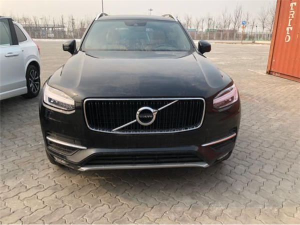 沃尔沃XC90销售电话：13389982878刘经理