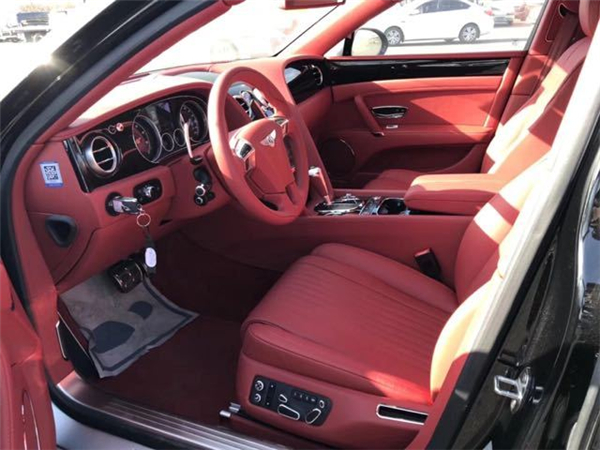 宾利飞驰4.0TV8S欧规版 7×24H销售热线：133-8998-2878刘经理（同微信）