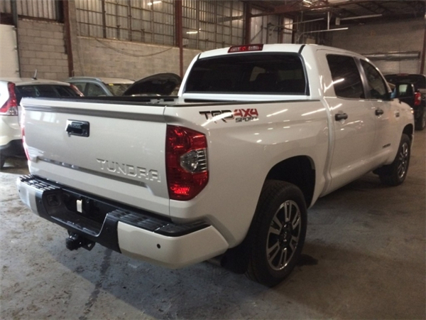 丰田坦途销售电话:13389982878刘经理 丰田坦途销售电话:13389982878刘经理