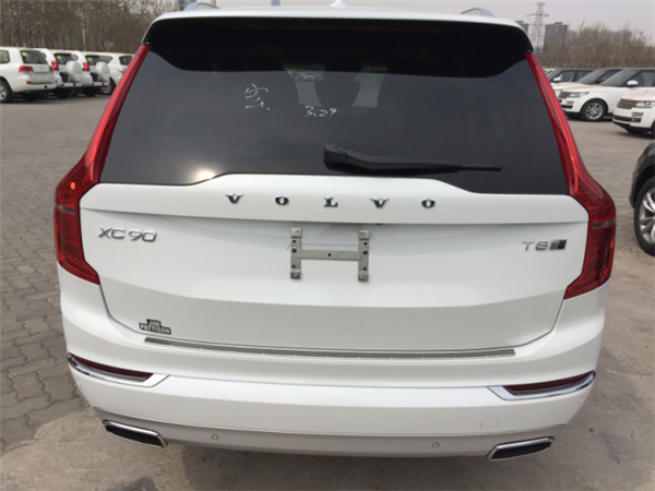 沃尔沃XC90销售电话：13389982878刘经理