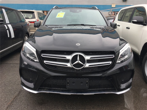 奔驰GLE400销售电话：13389982878刘经理