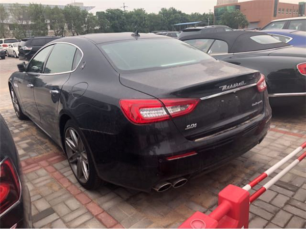 玛莎拉蒂总裁销售电话：13389982878刘经理