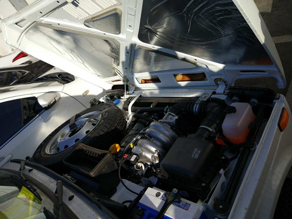 17款拉达尼瓦1.7L 大量现车国庆批发价售国内
