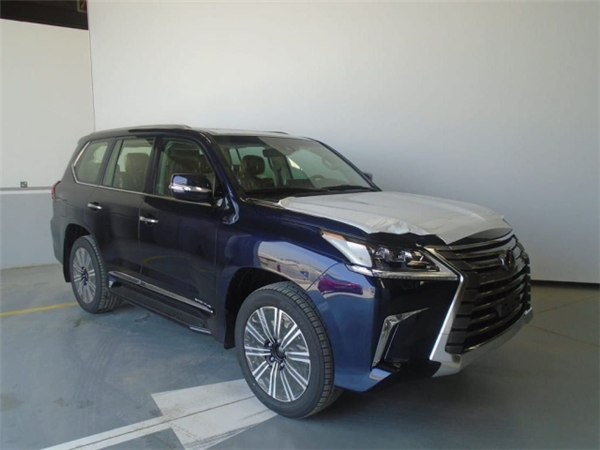 雷克萨斯LX570销售电话：13389982878刘经理