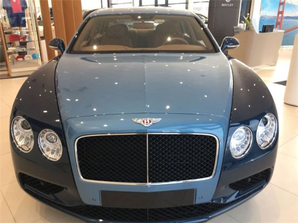 宾利飞驰销售电话：13389982878刘经理