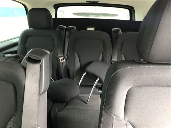 奔驰V250销售电话:13389982878刘经理 奔驰V250销售电话:13389982878刘经理