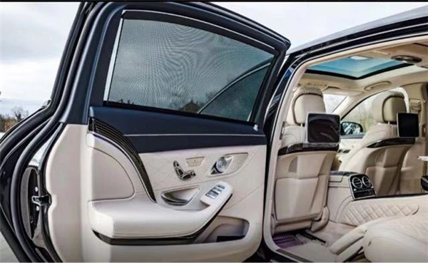 迈巴赫S560销售电话：13389982878刘经理