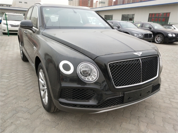 宾利添越销售电话：13389982878刘经理