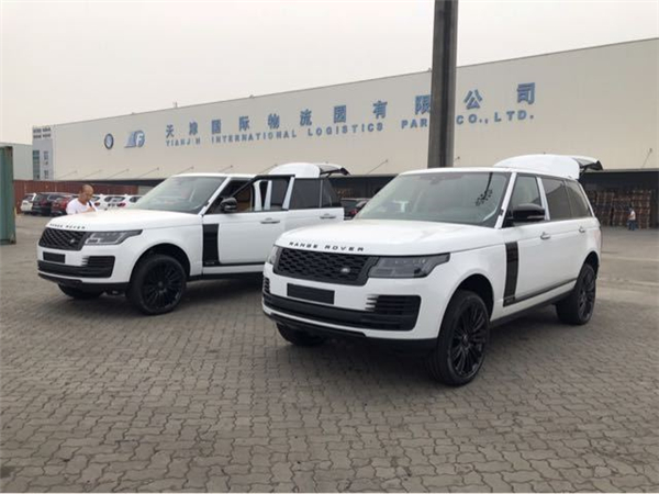 2018款路虎揽胜创世加长销售电话：13389982878刘经理