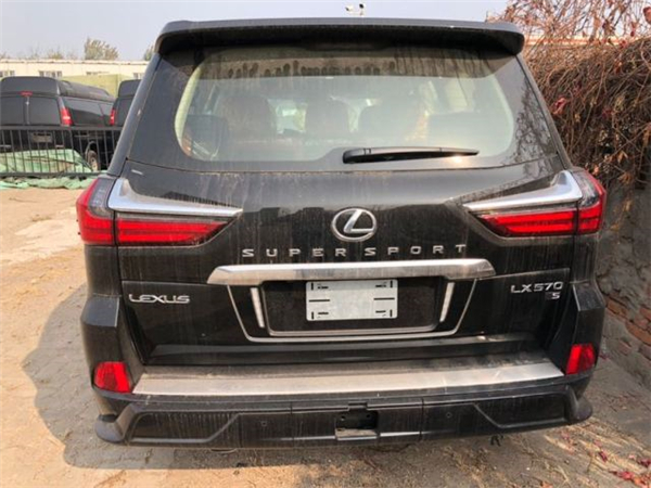 雷克萨斯LX570销售电话：13389982878刘经理