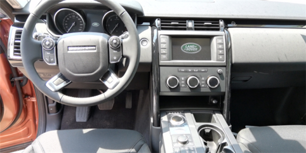 路虎发现五销售电话：13389982878刘经理