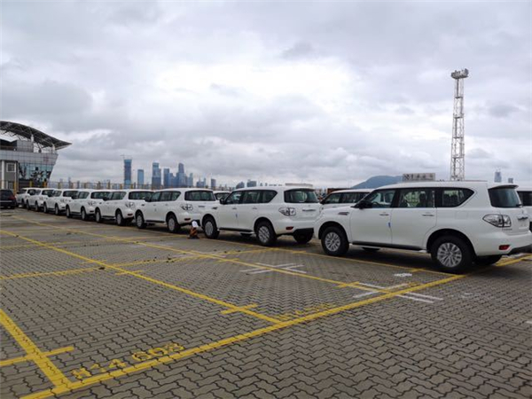 日产途乐销售电话：13389982878刘经理