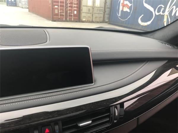 宝马X5销售电话：13389982878刘经理