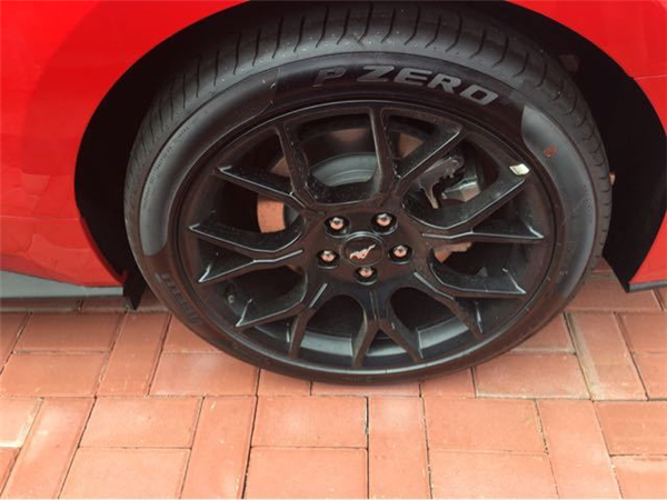 福特野马销售电话：13389982878刘经理