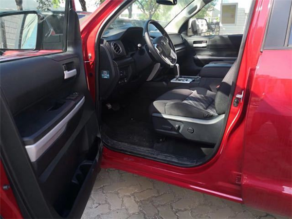 丰田坦途销售电话:13389982878刘经理 丰田坦途销售电话:13389982878刘经理