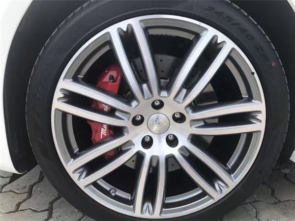 8ce83511eb362f30.jpg