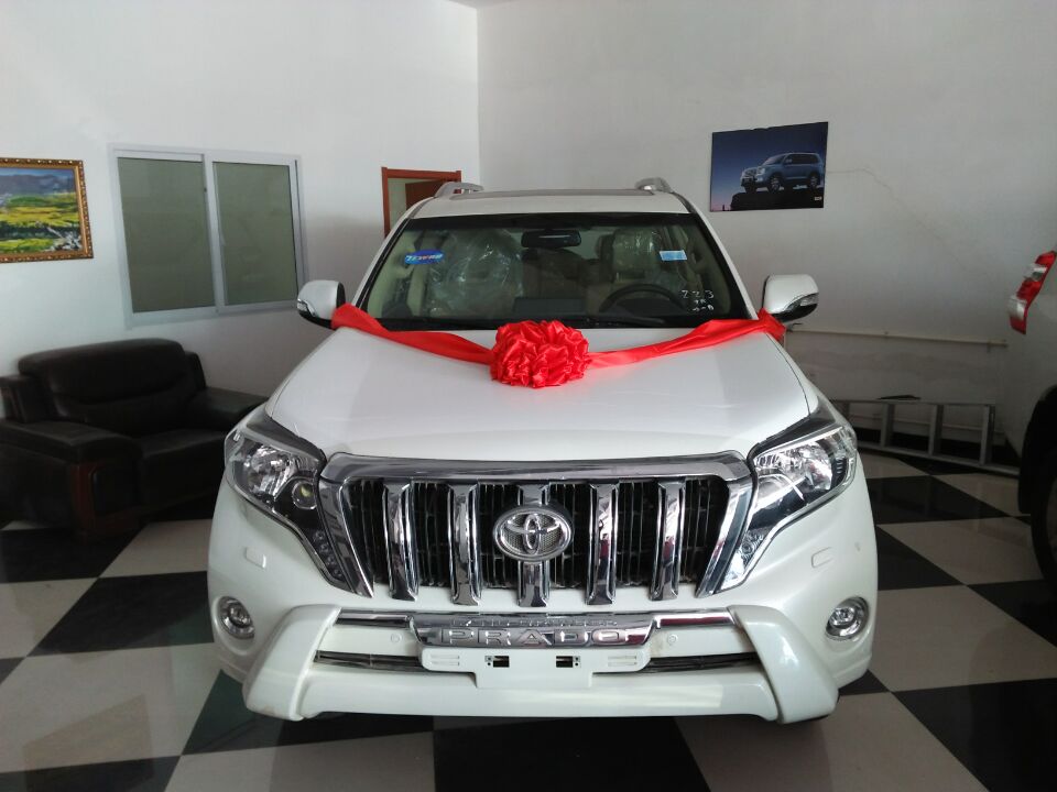 【17款丰田霸道4000VXR 中东版五一巨划算_