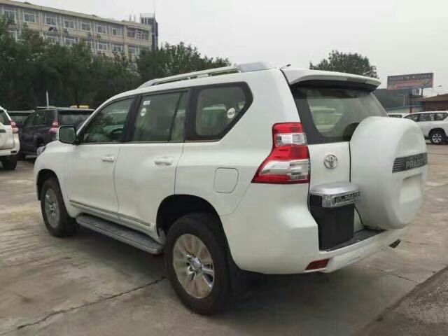 17款豐田霸道3000柴油版經(jīng)典車型秒殺價(jià)—圖2