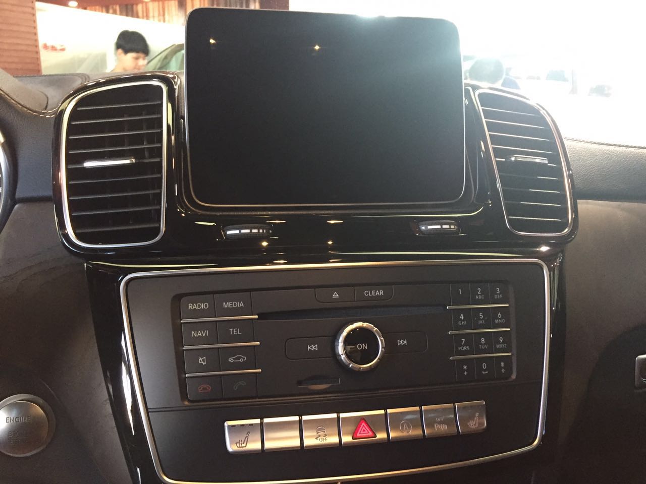 f59840285925cc84.jpg