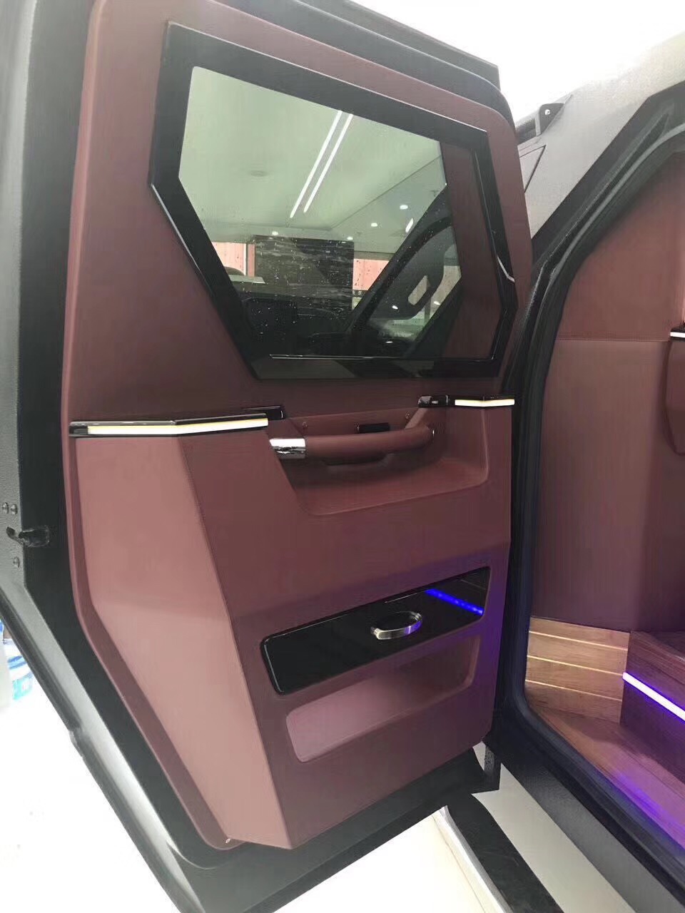 b36110d0641fa2c6.jpg