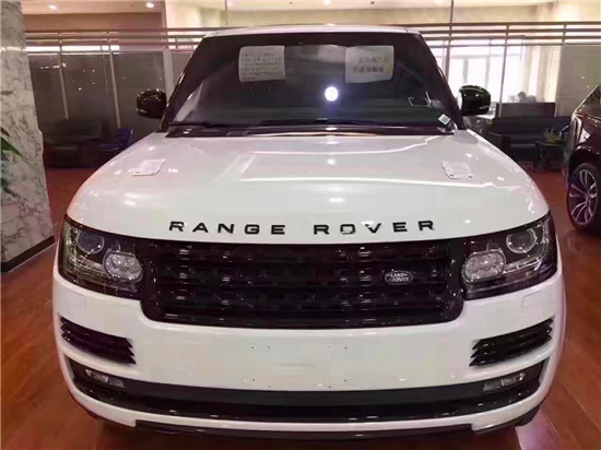 配置丰富的路虎车 f0117195c6acd962.jpg