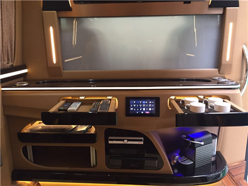 17款奔驰斯宾特现车配置内饰最低价格-图9