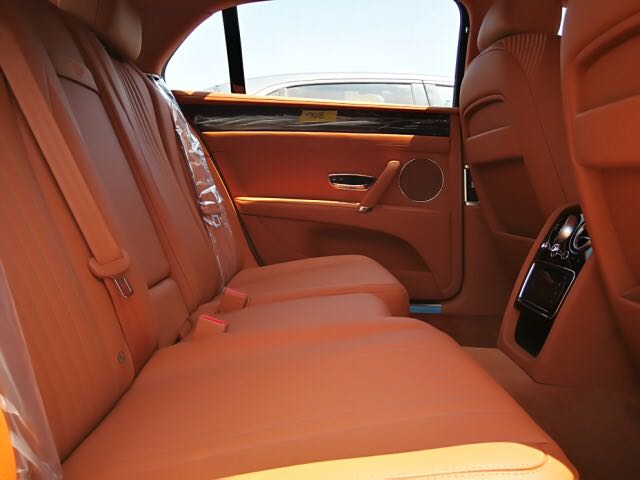 288cb7ce755fdd85.jpg