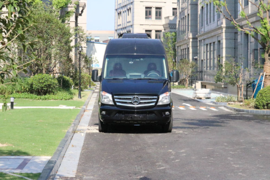 奔驰斯宾特房车