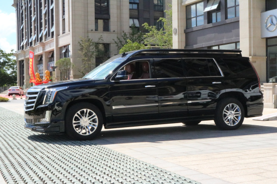 年初两台凯迪拉克总统一号下线数量奇缺