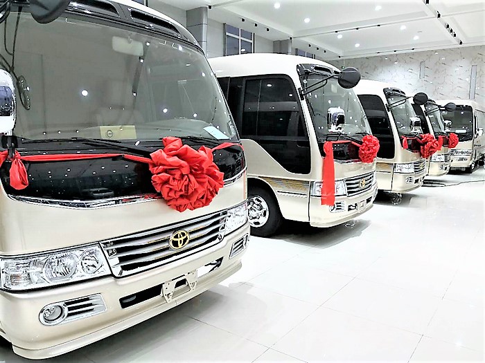 丰田考斯特资讯 丰田考斯特10座接待车