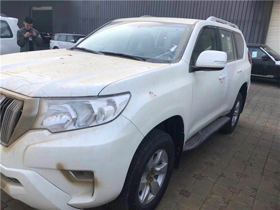 2018款霸道2700 天津港最新报价