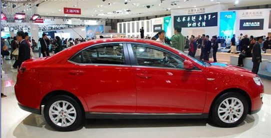 荣威550插电式混合动力轿车 -荣威550高清图片