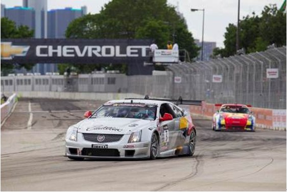 迪拉克斩获scca底特律站两轮冠军 稳居积分榜