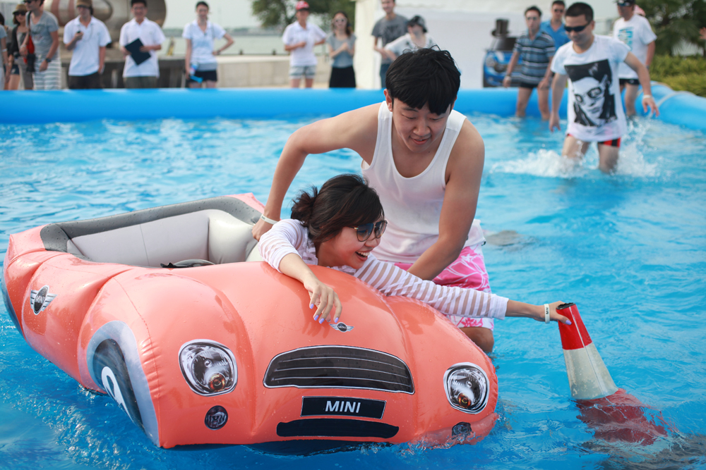 【2012mini潮盟会厦门狂欢-锦州华宝汽车销售