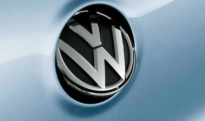 如何装饰车标好看 5655b4a5ca6d24a3.jpg